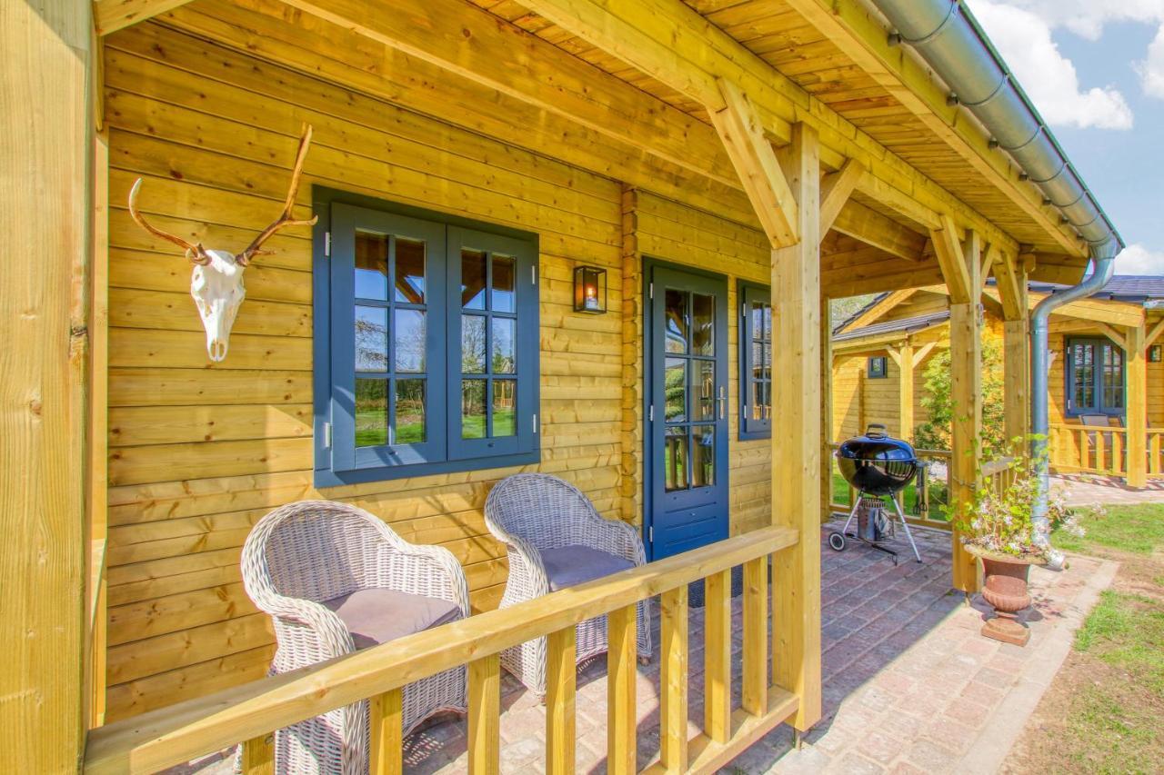 Appel Lodge Diessen Exteriör bild